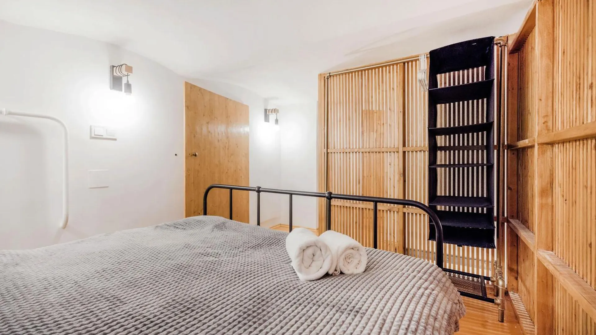 Wellness Wonderland: Garden, Sauna, Jacuzzi In Cbd Budapesta