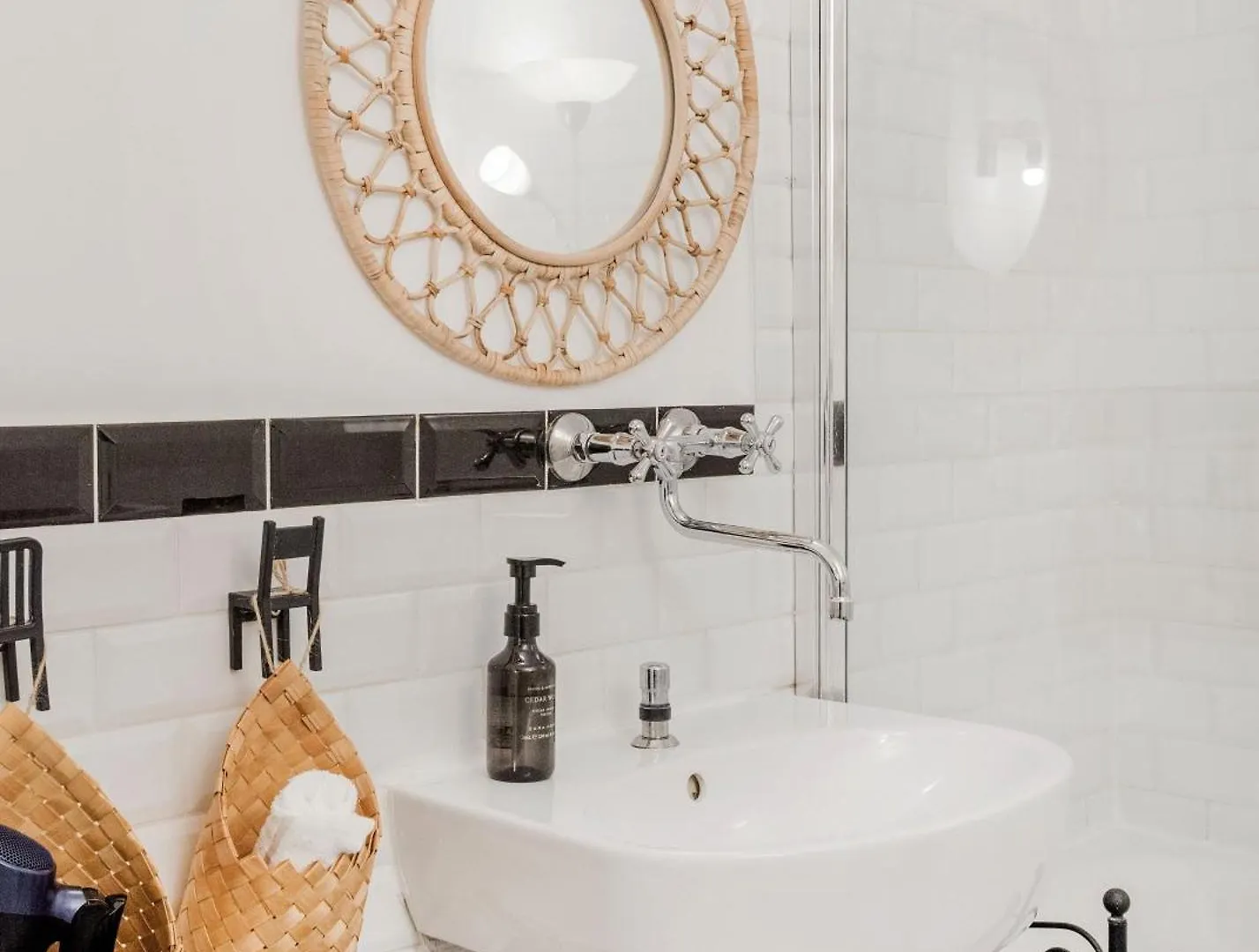 Apartament Wellness Wonderland: Garden, Sauna, Jacuzzi In Cbd Budapesta