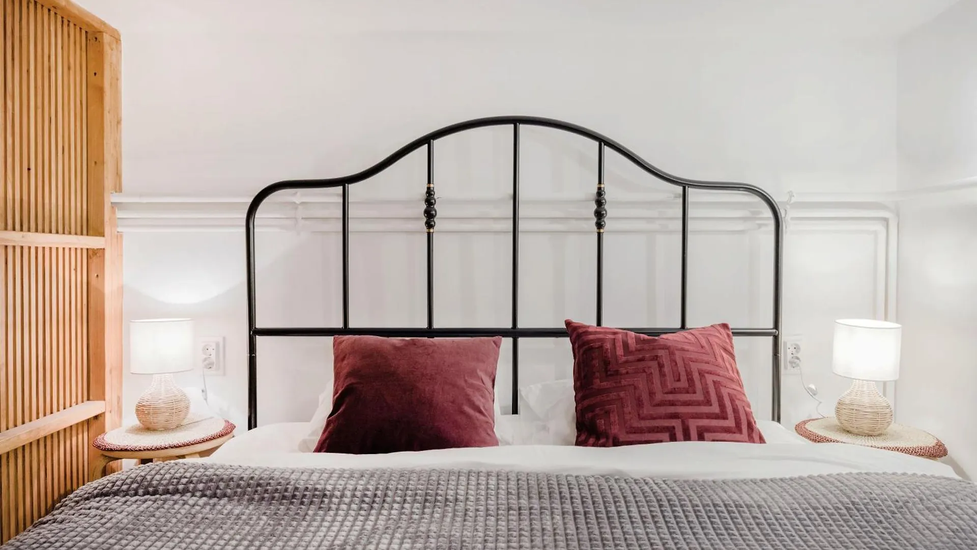 Apartament Wellness Wonderland: Garden, Sauna, Jacuzzi In Cbd Budapesta