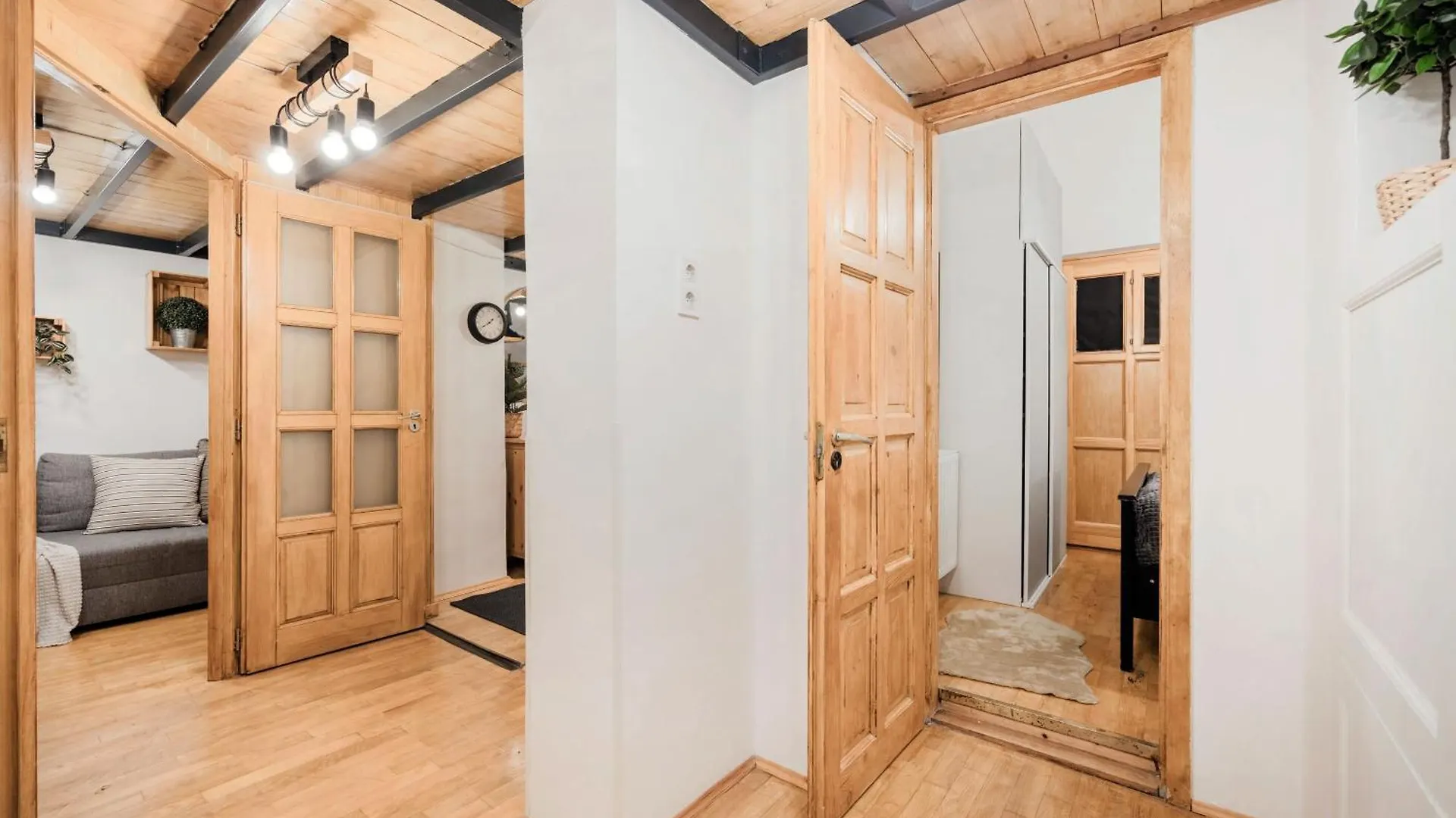 Wellness Wonderland: Garden, Sauna, Jacuzzi In Cbd Βουδαπέστη 0*,  Ουγγαρία
